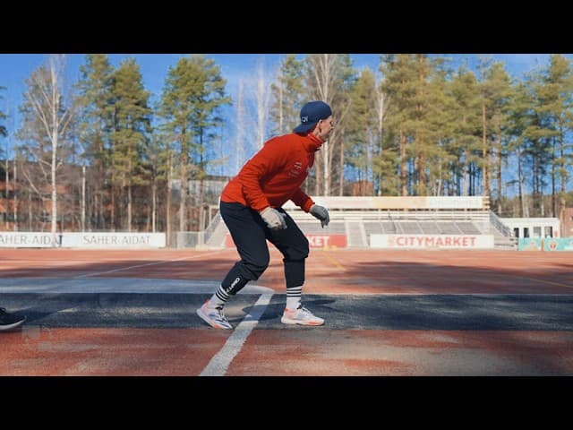 Kesän ensimmäisten ulkotreenien jälkeen haastattelussa kapteeni Iiro Kuosa 🤟☀️