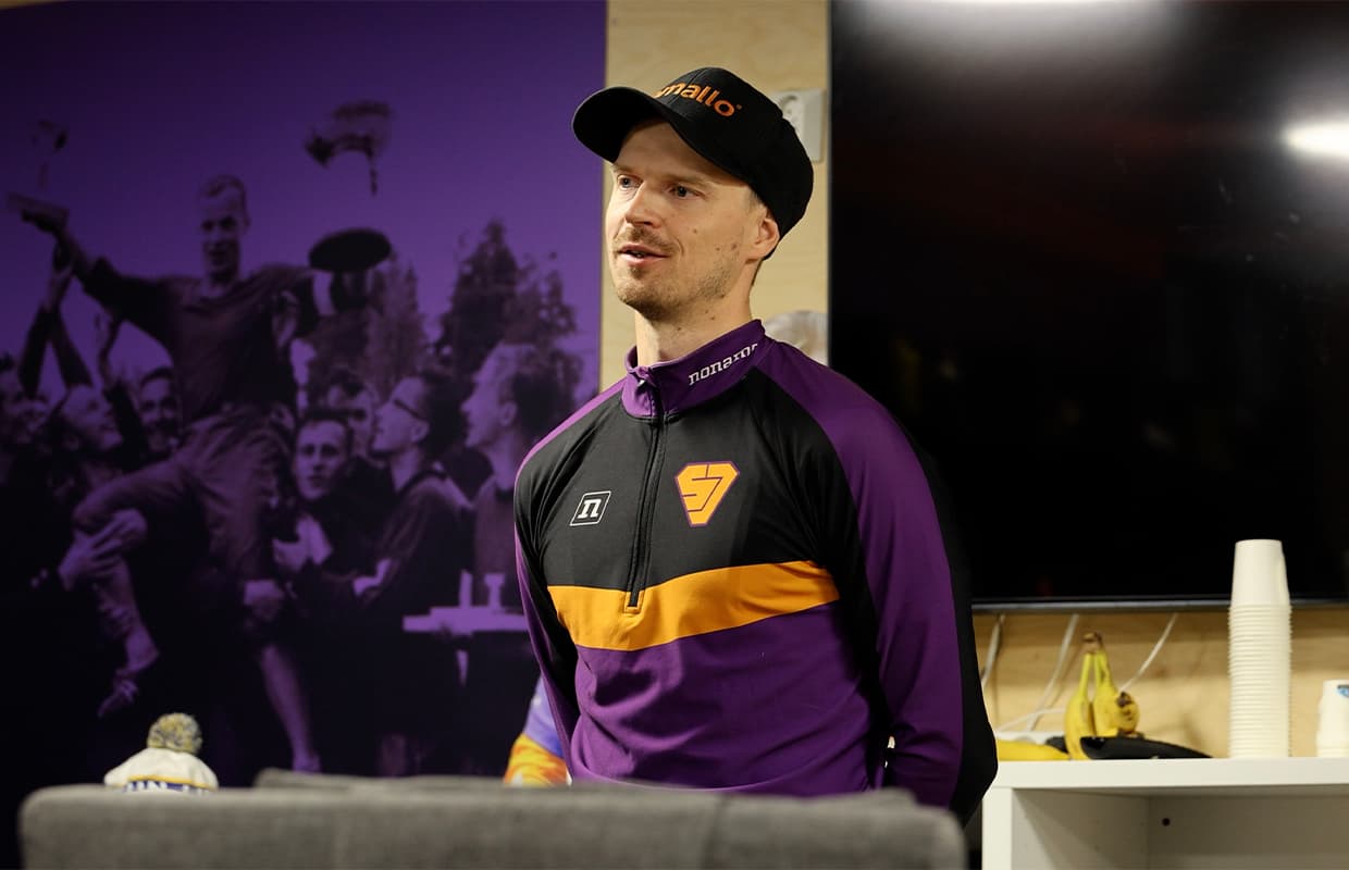 Jere Vikströmin koppipuhe Roope Korhoselle – ”Älyttömän hyvä ja luotettava joukkuekaveri!”
