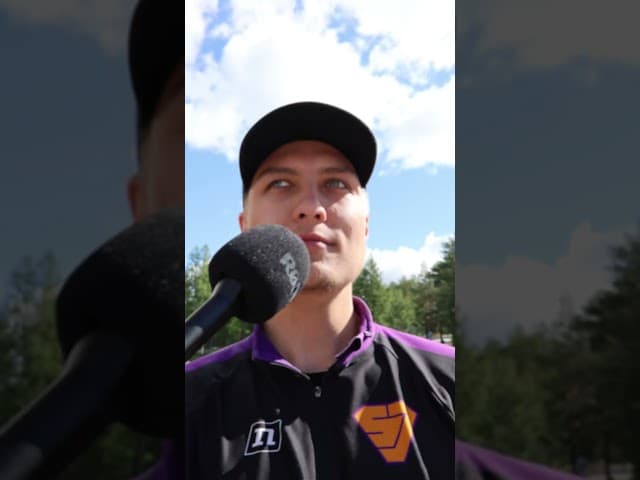 Mikä biisi laittaa pelisukat pyörimään jalassa? 🔥