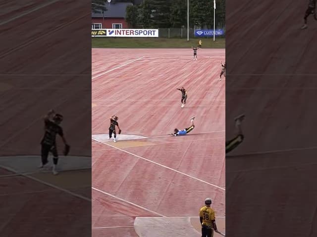 Elias Pitkäsen lempieläin: 🪰 #shorts #sports #pesis #kopla #kpl #kouvola #superpesis #highlights