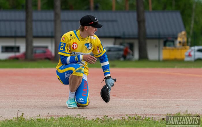 Superpesis – Kempele haki niukan voiton Ankkureilta